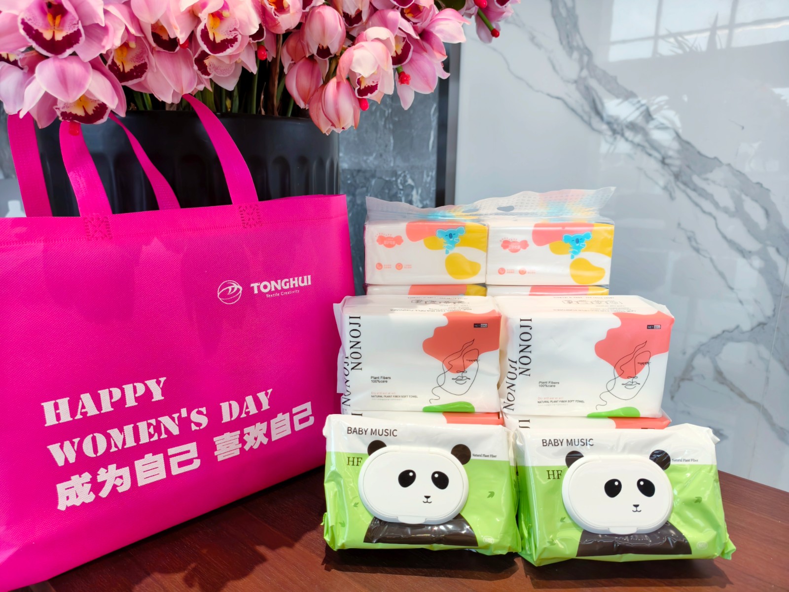同辉控股 | 心有光芒，芳华自在——同辉纺织开展“三八”妇女节活动